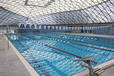 Alberca semiolímpica del Club Valle